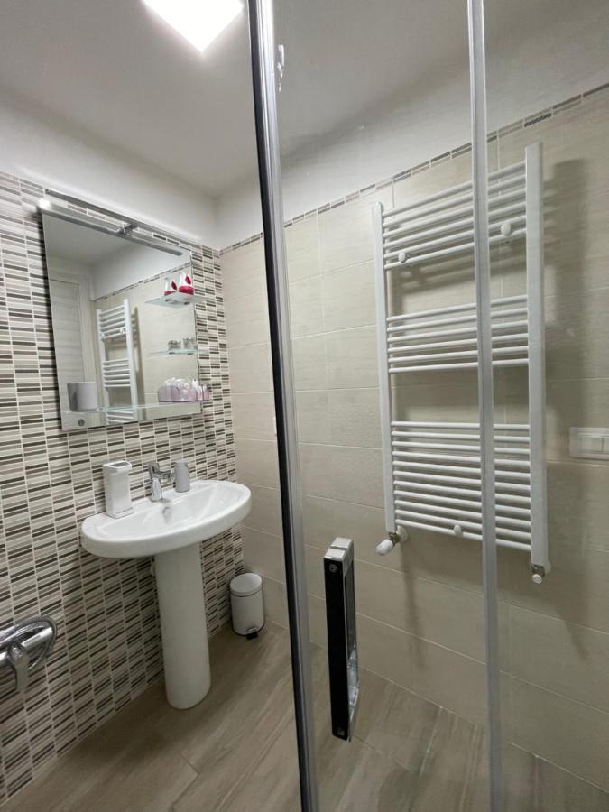Mini B&B - Enrico Fermi Rende Ngoại thất bức ảnh