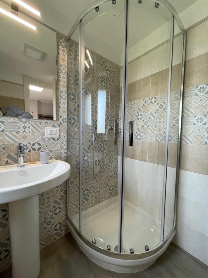 Mini B&B - Enrico Fermi Rende Ngoại thất bức ảnh